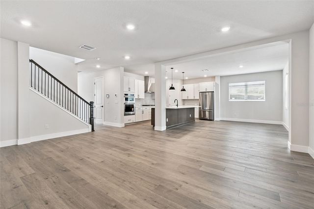 4017 W CASS, Tampa, FL 33609