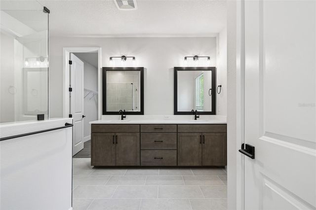 4017 W CASS, Tampa, FL 33609