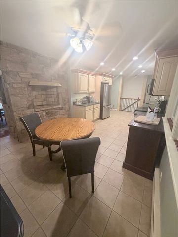 172 Greenville Road, North Smithfield, RI 02896