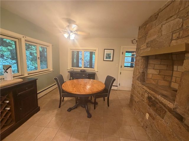 172 Greenville Road, North Smithfield, RI 02896