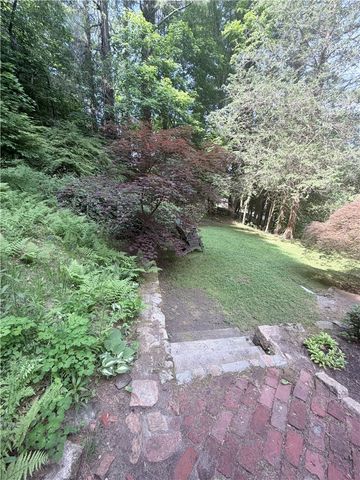 172 Greenville Road, North Smithfield, RI 02896