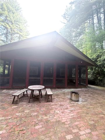 172 Greenville Road, North Smithfield, RI 02896