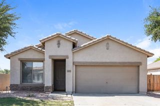 3329 E Powell Court, Gilbert, AZ 85298