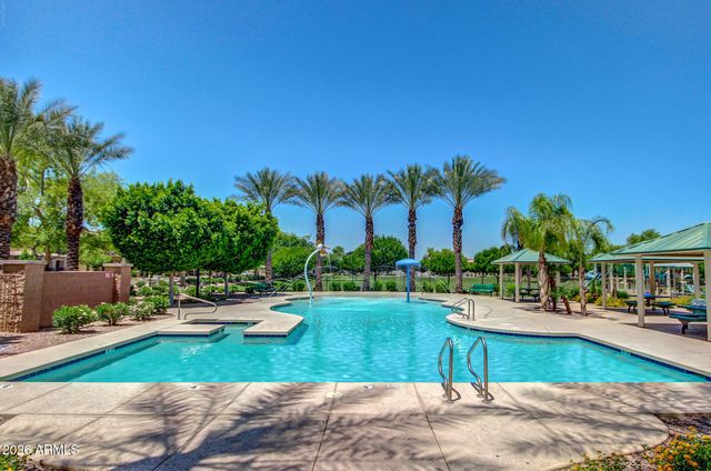 7735 W EATON Road, Phoenix, AZ 85035