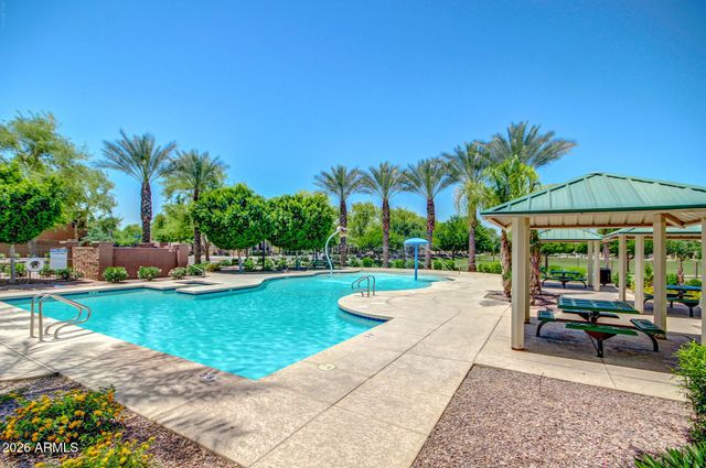 7735 W EATON Road, Phoenix, AZ 85035