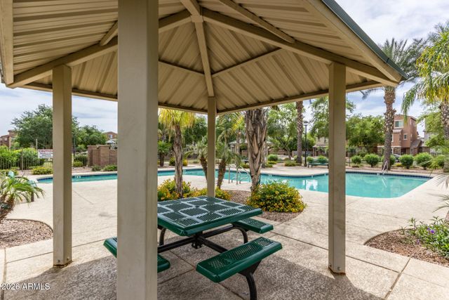 7735 W EATON Road, Phoenix, AZ 85035