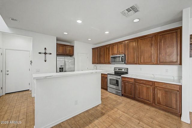 7735 W EATON Road, Phoenix, AZ 85035