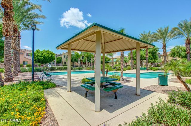7735 W EATON Road, Phoenix, AZ 85035