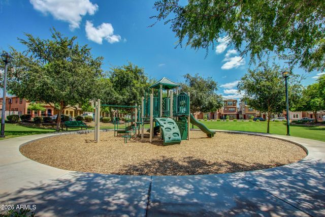 7735 W EATON Road, Phoenix, AZ 85035