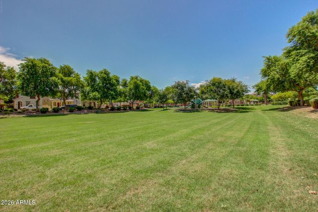7735 W EATON Road, Phoenix, AZ 85035