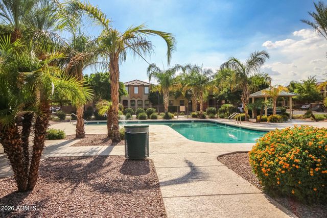 7735 W EATON Road, Phoenix, AZ 85035