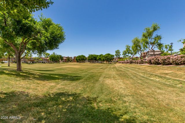 7735 W EATON Road, Phoenix, AZ 85035