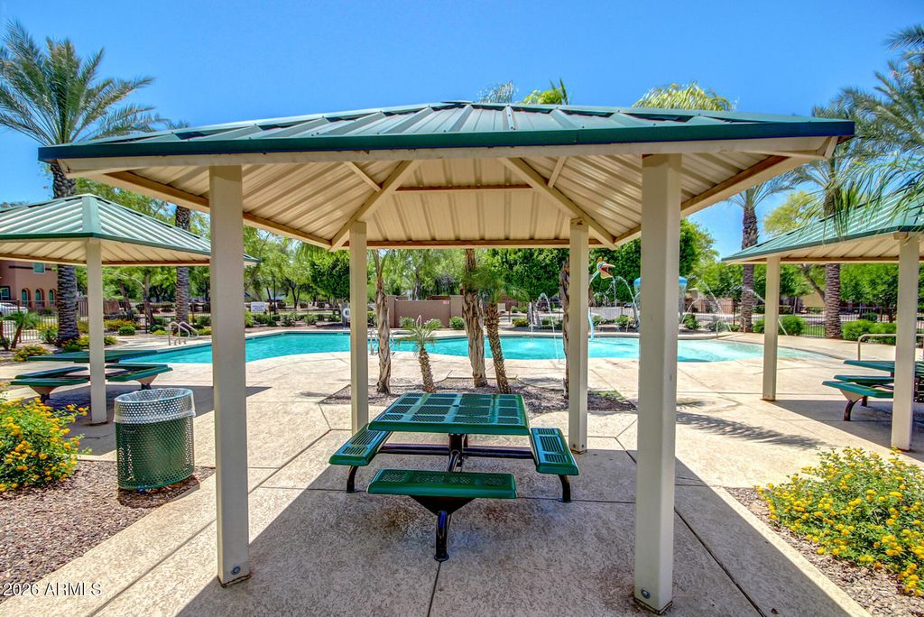 Image 34 of property listing at 7735 W EATON Road, Phoenix, AZ 85035