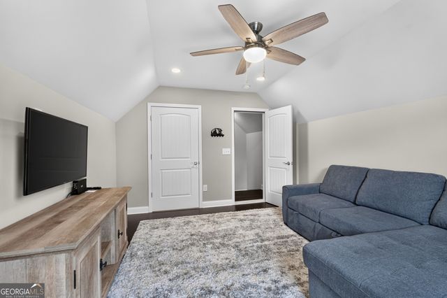 104 Willow Creek Trail, Dallas, GA 30132