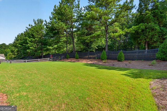 104 Willow Creek Trail, Dallas, GA 30132