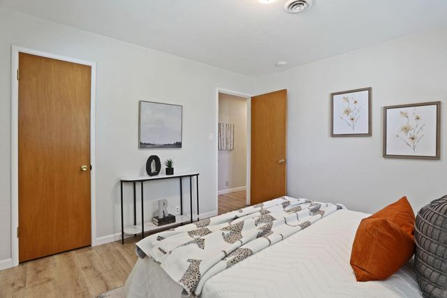 507 Gerard Dr, Lodi, CA 95242