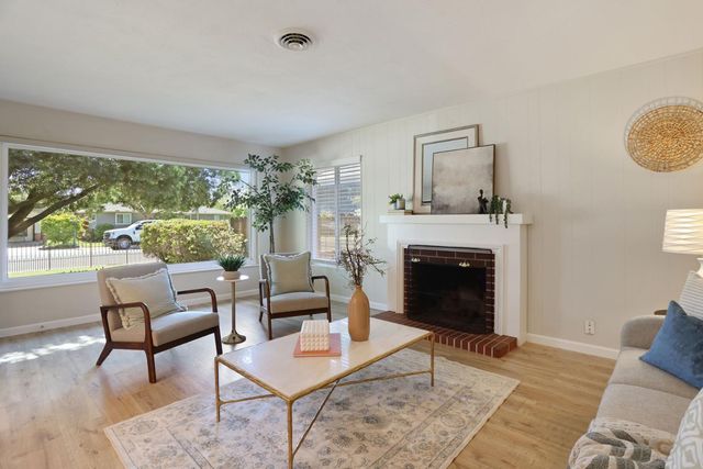 507 Gerard Dr, Lodi, CA 95242