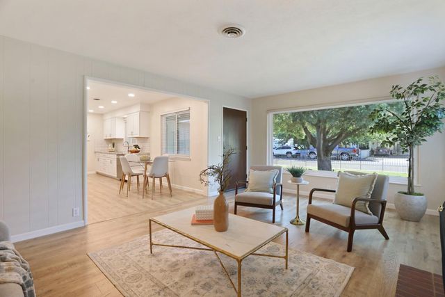 507 Gerard Dr, Lodi, CA 95242