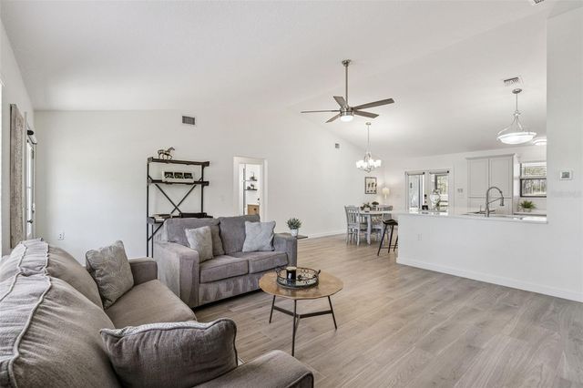 20701 COUNTY ROAD 44A, Eustis, FL 32736