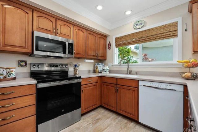 3709 Sesame Way, Oceanside, CA 92057