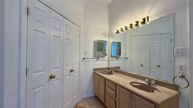 610 Brookside Drive, Cedar Hill, TX 75104