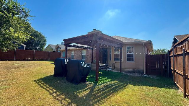 610 Brookside Drive, Cedar Hill, TX 75104