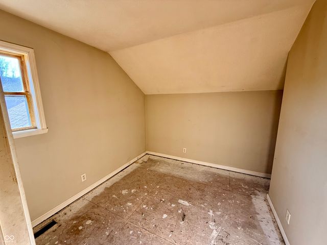 12409 Crystal Pointe Circle, Indianapolis, IN 46236