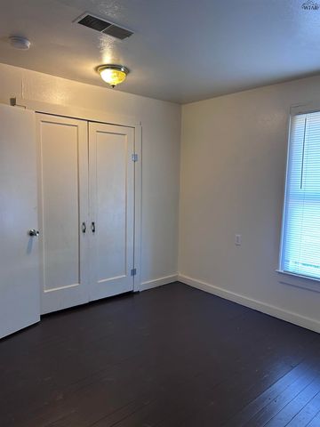 1643 PEARL AVENUE, Wichita Falls, TX 76301