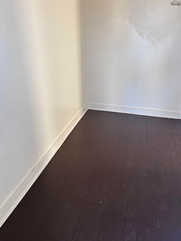 1643 PEARL AVENUE, Wichita Falls, TX 76301