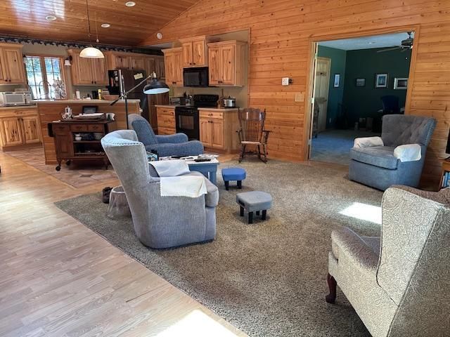33198 S Prairie Island Drive, Arbo Twp, MN 55744