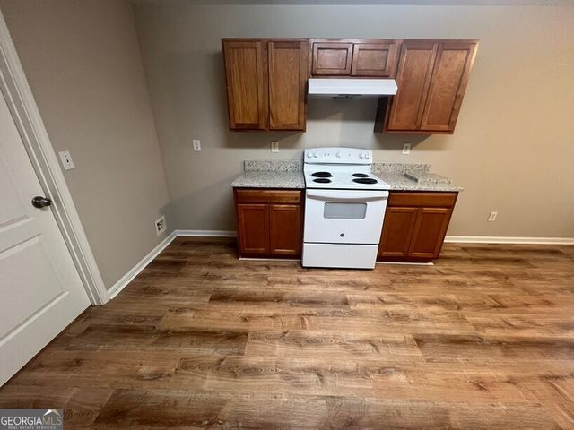 95 Creek Way, Covington, GA 30016