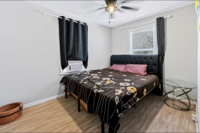 5203 W Mission Avenue, Fresno, CA 93722