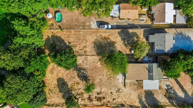 5203 W Mission Avenue, Fresno, CA 93722