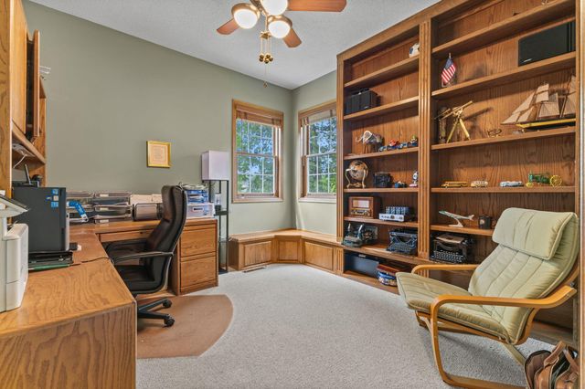 16943 Candlewood Parkway, Eden Prairie, MN 55347