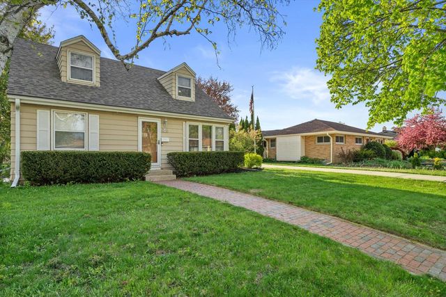 W150N8180 Manhattan DRIVE, Menomonee Falls, WI 53051
