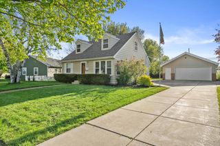 W150N8180 Manhattan DRIVE, Menomonee Falls, WI 53051