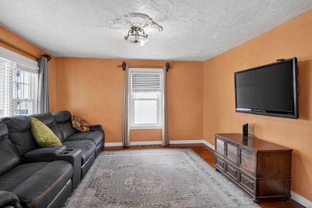 15 Manning, Marlborough, MA 01752