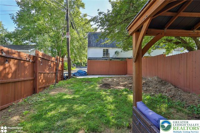 317 West Garrison Street, Bethlehem City, PA 18018