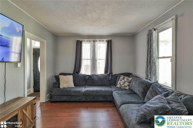 317 West Garrison Street, Bethlehem City, PA 18018