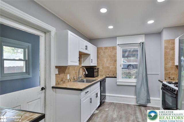 317 West Garrison Street, Bethlehem City, PA 18018
