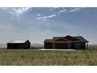 1818 CENTERVILLE Hwy, Centerville, WA 98613