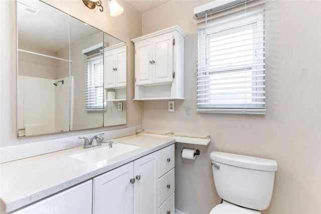 718 Meade Avenue, Fullerton, CA 92833