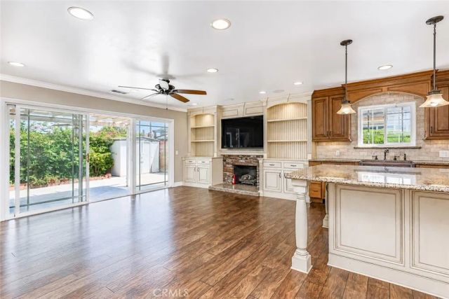 718 Meade Avenue, Fullerton, CA 92833