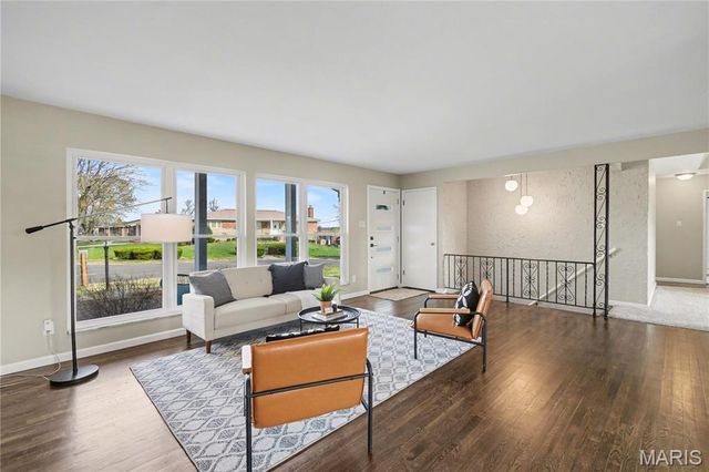 3608 Cordes Drive, Mehlville, MO 63125