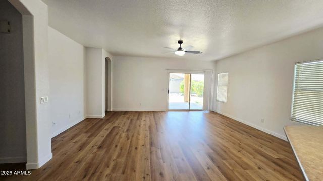 3771 E THUNDERHEART Trail, Gilbert, AZ 85297