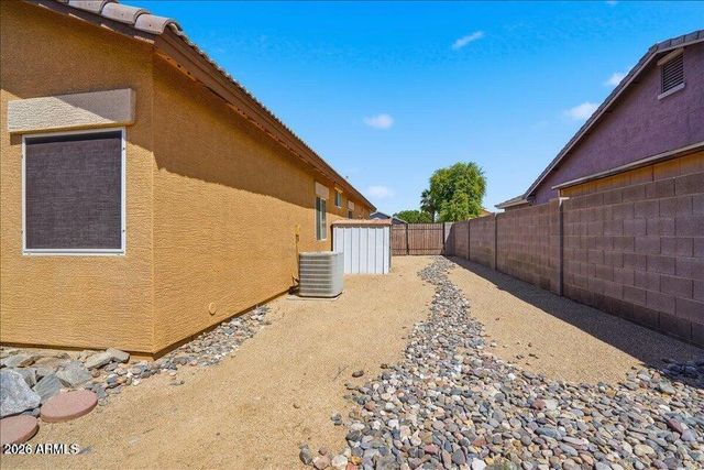 3771 E THUNDERHEART Trail, Gilbert, AZ 85297