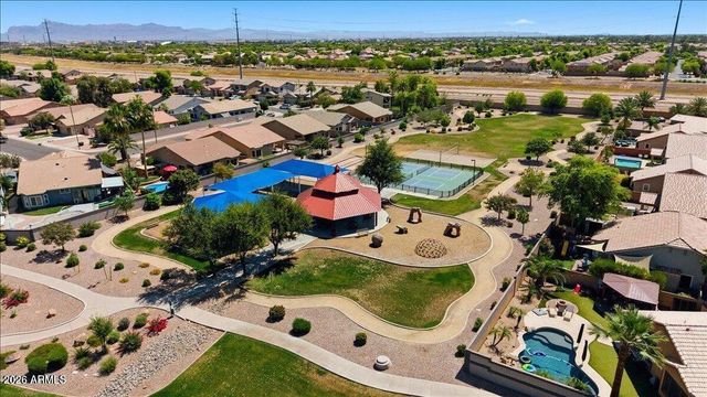 3771 E THUNDERHEART Trail, Gilbert, AZ 85297