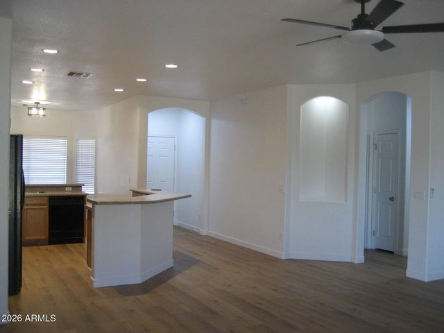 3771 E THUNDERHEART Trail, Gilbert, AZ 85297