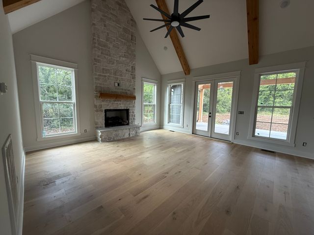 8249 Twelve Corners Rd, Lascassas, TN 37085
