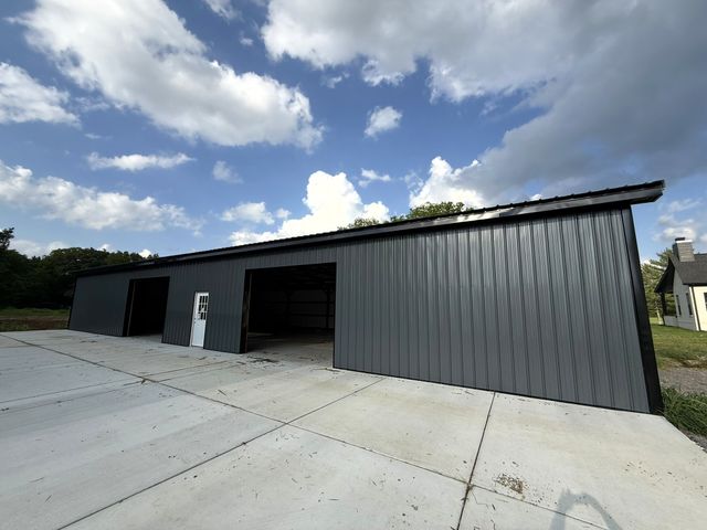 8249 Twelve Corners Rd, Lascassas, TN 37085